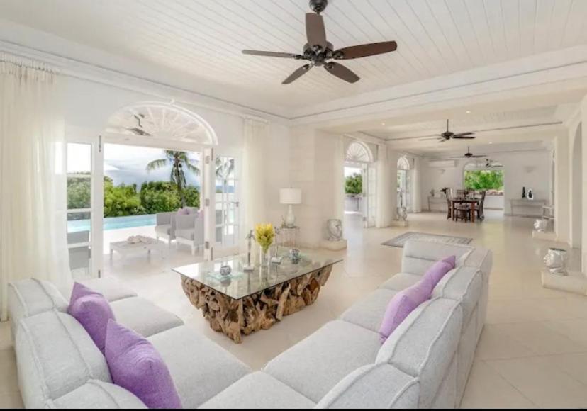 Purple Haze - Infinity Pool Holiday Home Minutes From The Island'S Best Beaches 세인트 제임스 외부 사진