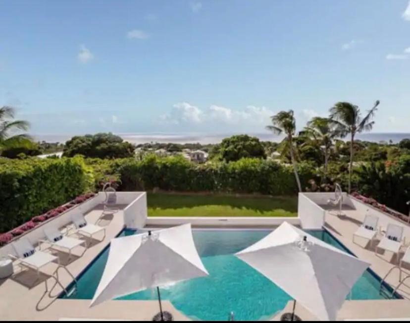 Purple Haze - Infinity Pool Holiday Home Minutes From The Island'S Best Beaches 세인트 제임스 외부 사진